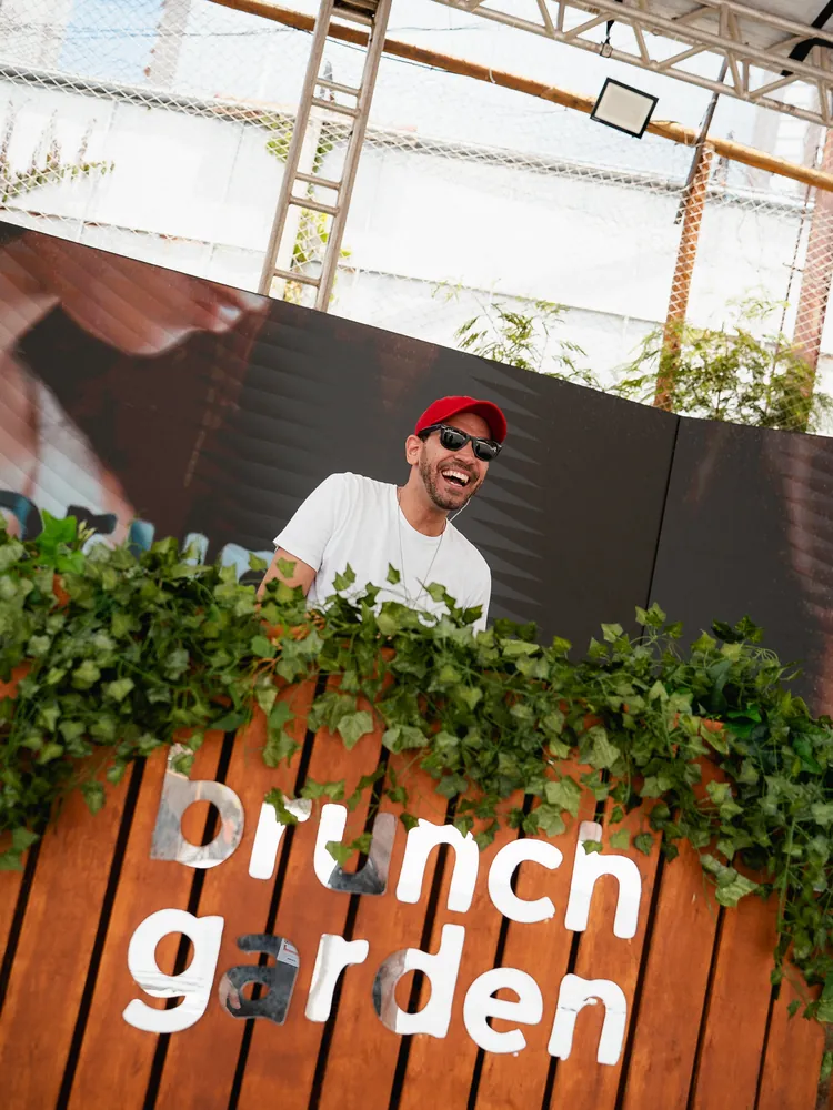 Brunch Garden Set Time